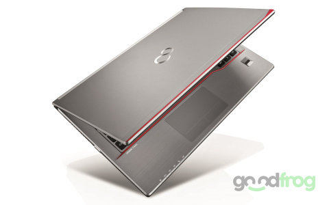 Fujitsu LifeBook E756 / 15-cali / Intel Core i5 6 gen. / 8 GB RAM DDR4 / SSD 256 GB / Windows 10