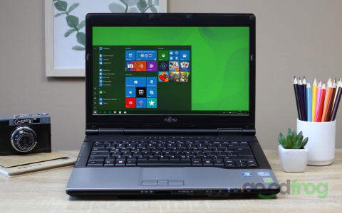 Fujitsu LifeBook S752 / 14" HD / i3 / 4GB / 500GB / W10