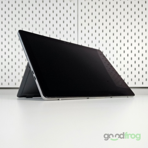 Tablet Dell Latitude 7210 2-in1 / 12,3" / TOUCH / IPS / i5 / 16GB / 256GB SSD / Outlet (A)